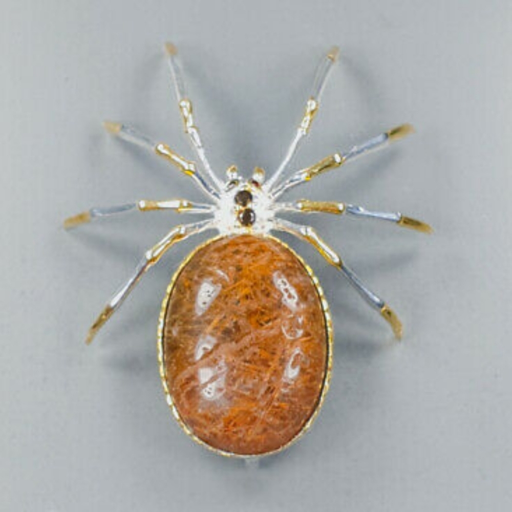 Rutilated quartz & garnet .925 Sterling 🕷 Spider brooch - Picture 4 of 4